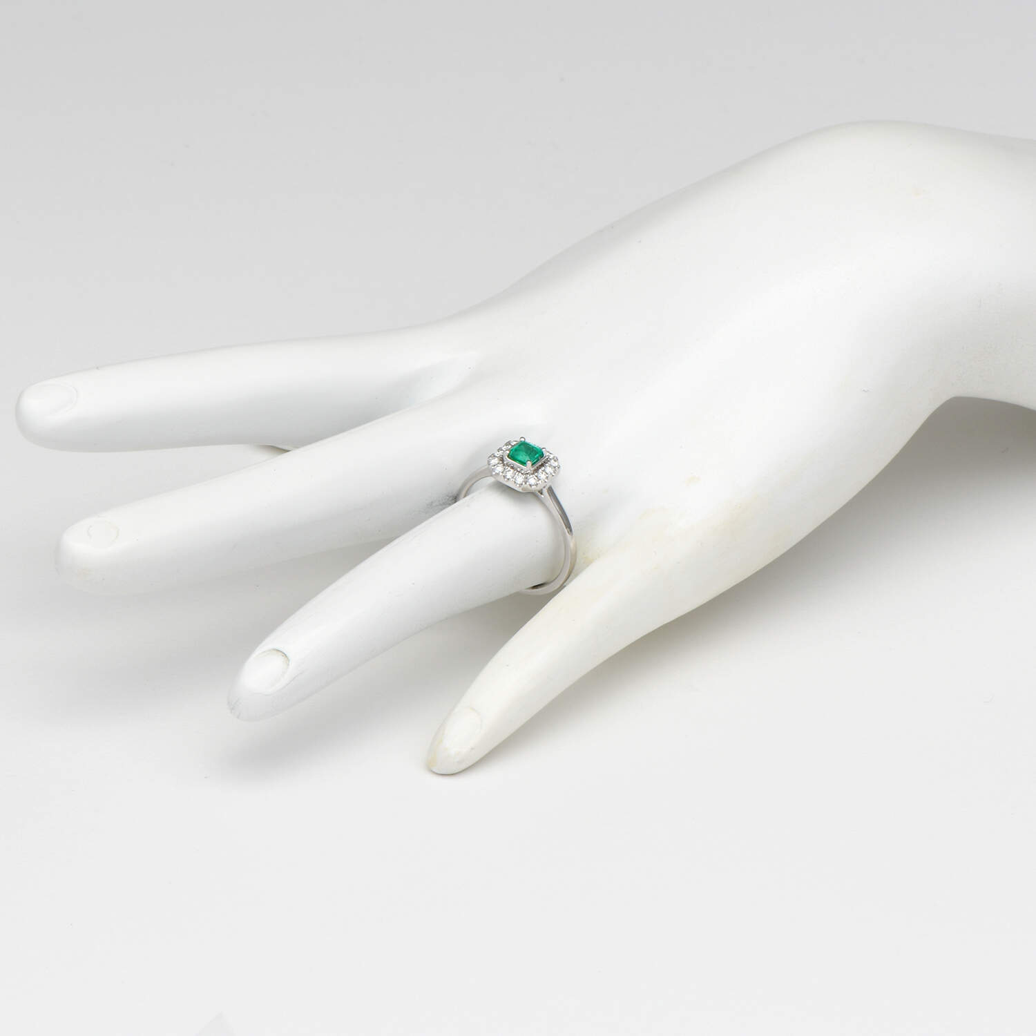 14KW Emerald(0.30) & Diamond Halo Ring-5