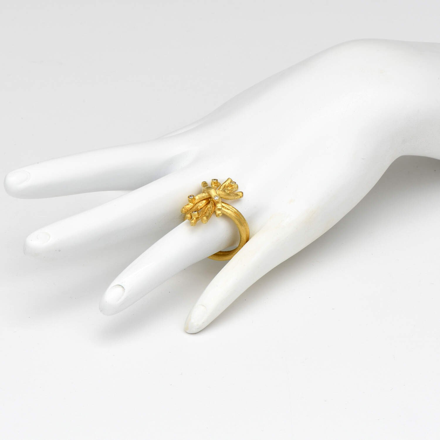 18KY Giorgo Damaskos Textured Diamond(0.10) Coral Shape Ring-5