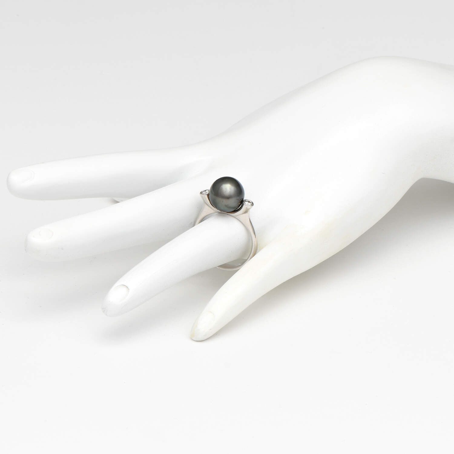 18KW Tahitian Pearl & Diamond(0.20)  Ring-5