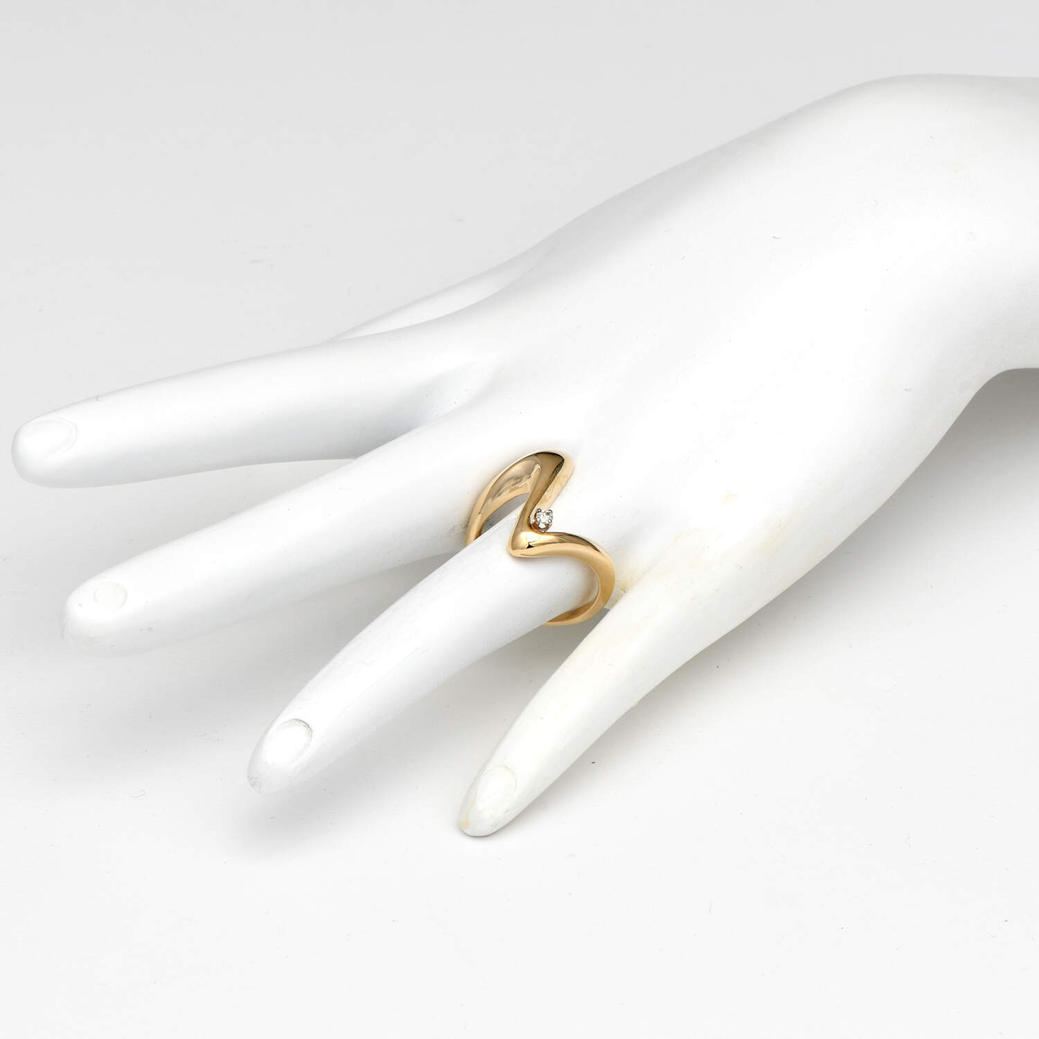 14KY Diamond(0.06) Zig Zag Ring-6