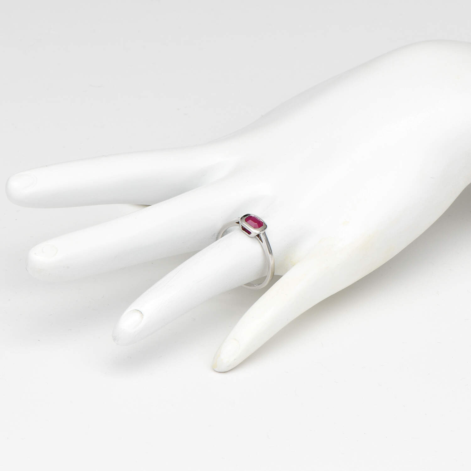 14KW Ruby(0.50) Bezel Band Ring-6