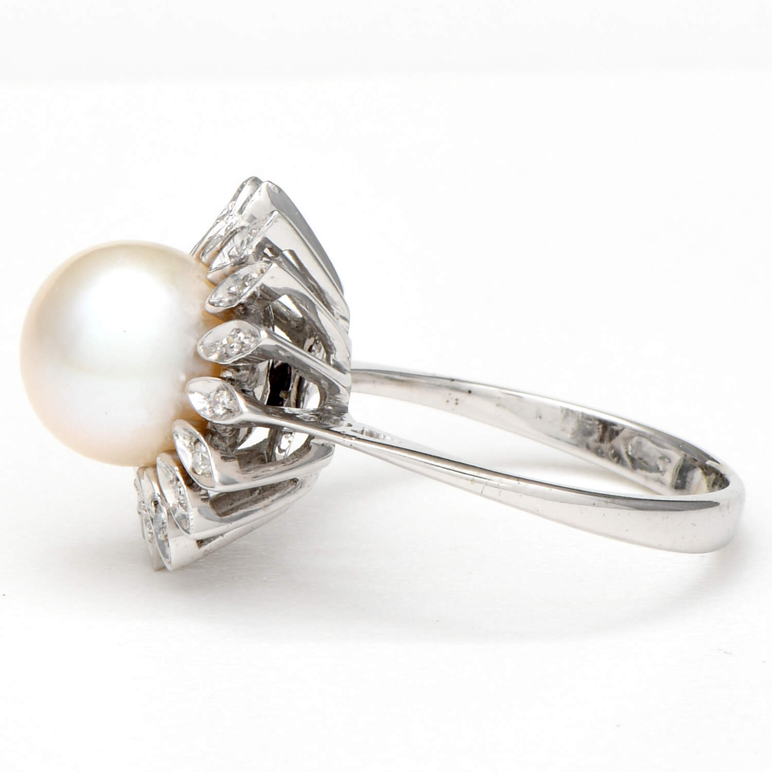 18KW Pearl(8.8 mm) & Diamond(0.08) Ring-3