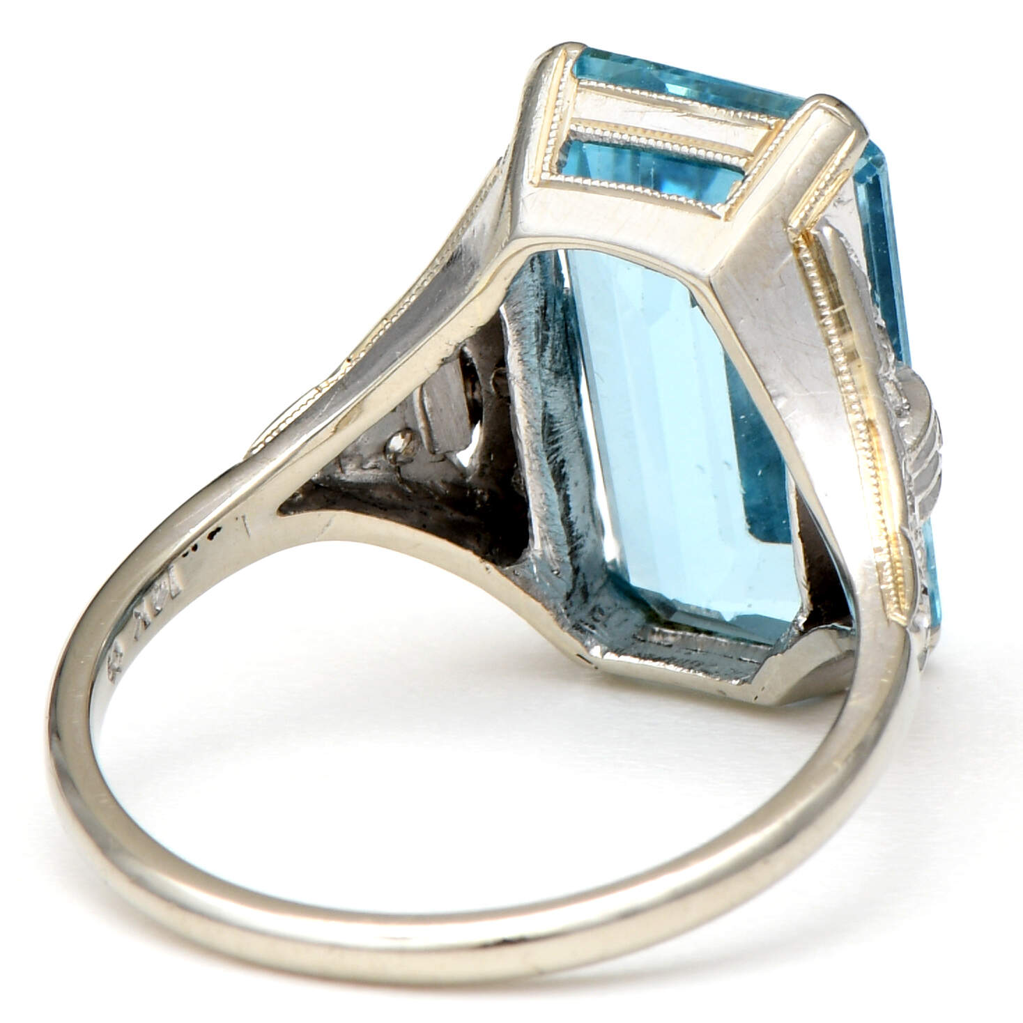 14KW Art Deco Aquamarine(5.87) & Diamond(0.06) Ring-2