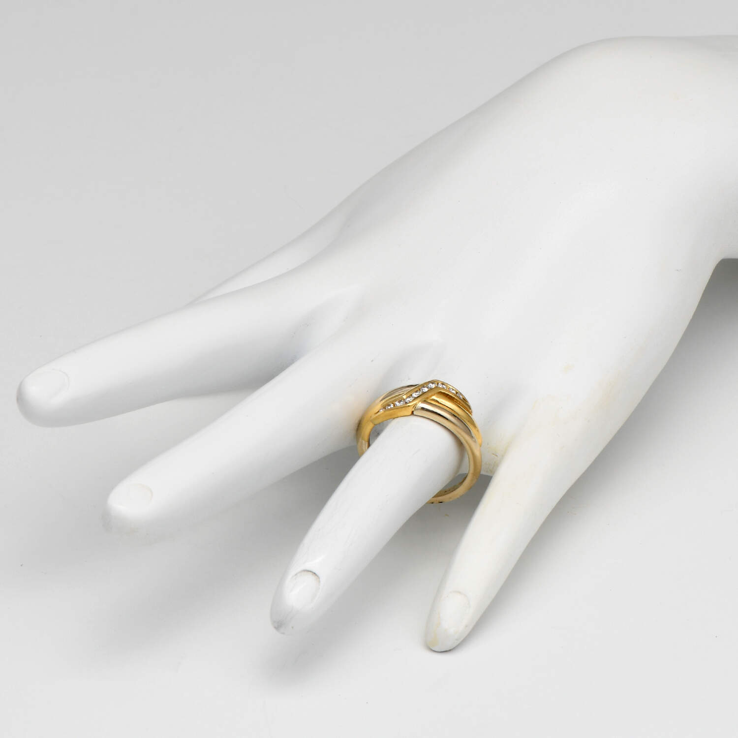 18KY Diamond(0.16) Channel Band Ring-6