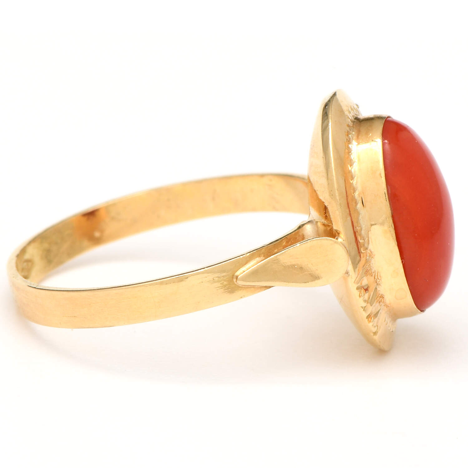 18KY Rich Coral Bezel Ring-4