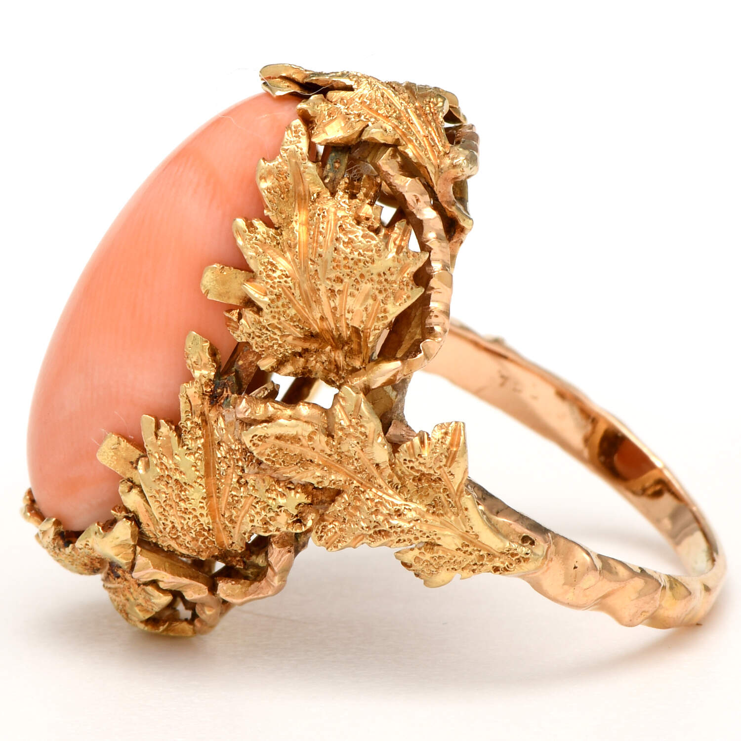 18KY Handcrafted Coral(6.60)  Ring-3