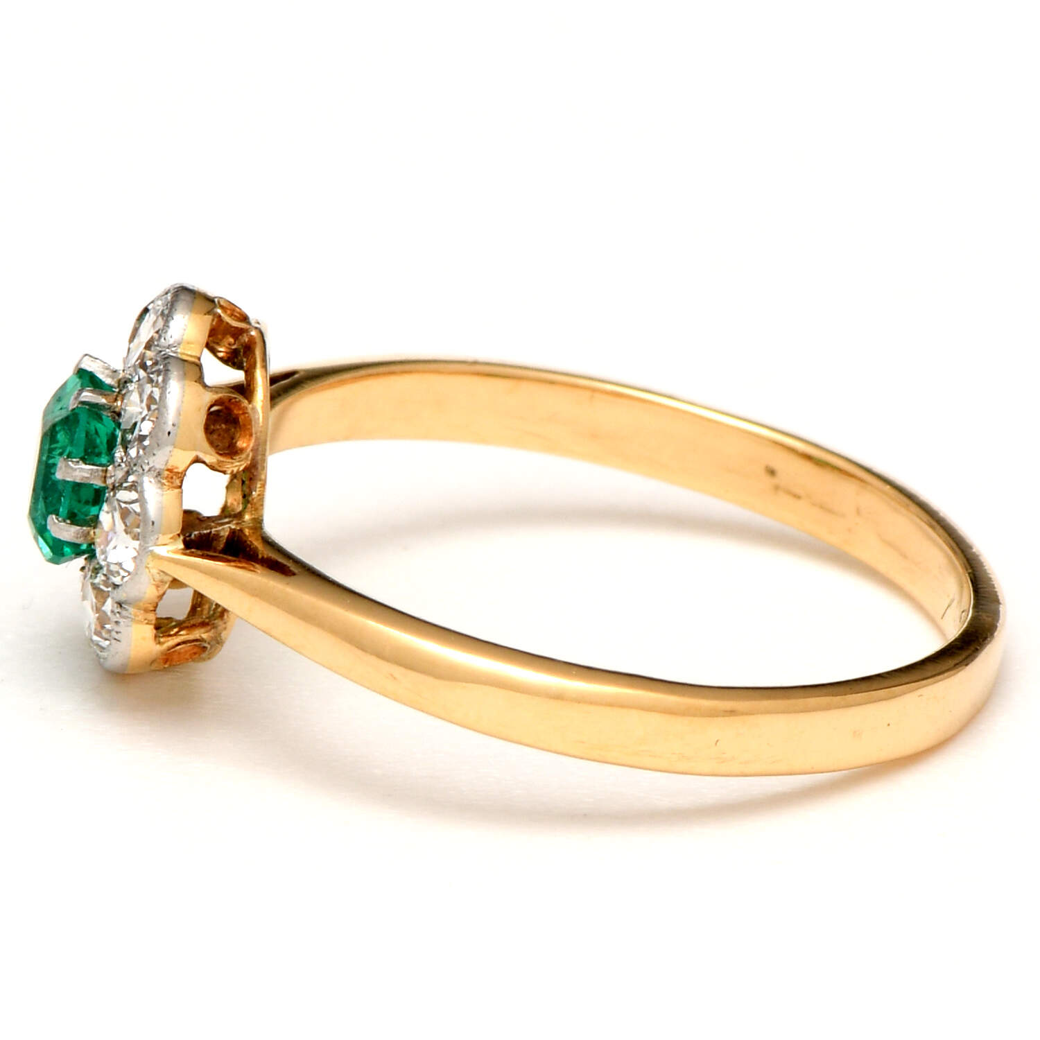 18KY Platinum Treated Emerald(0.32) & Diamond(0.39) Ring-3