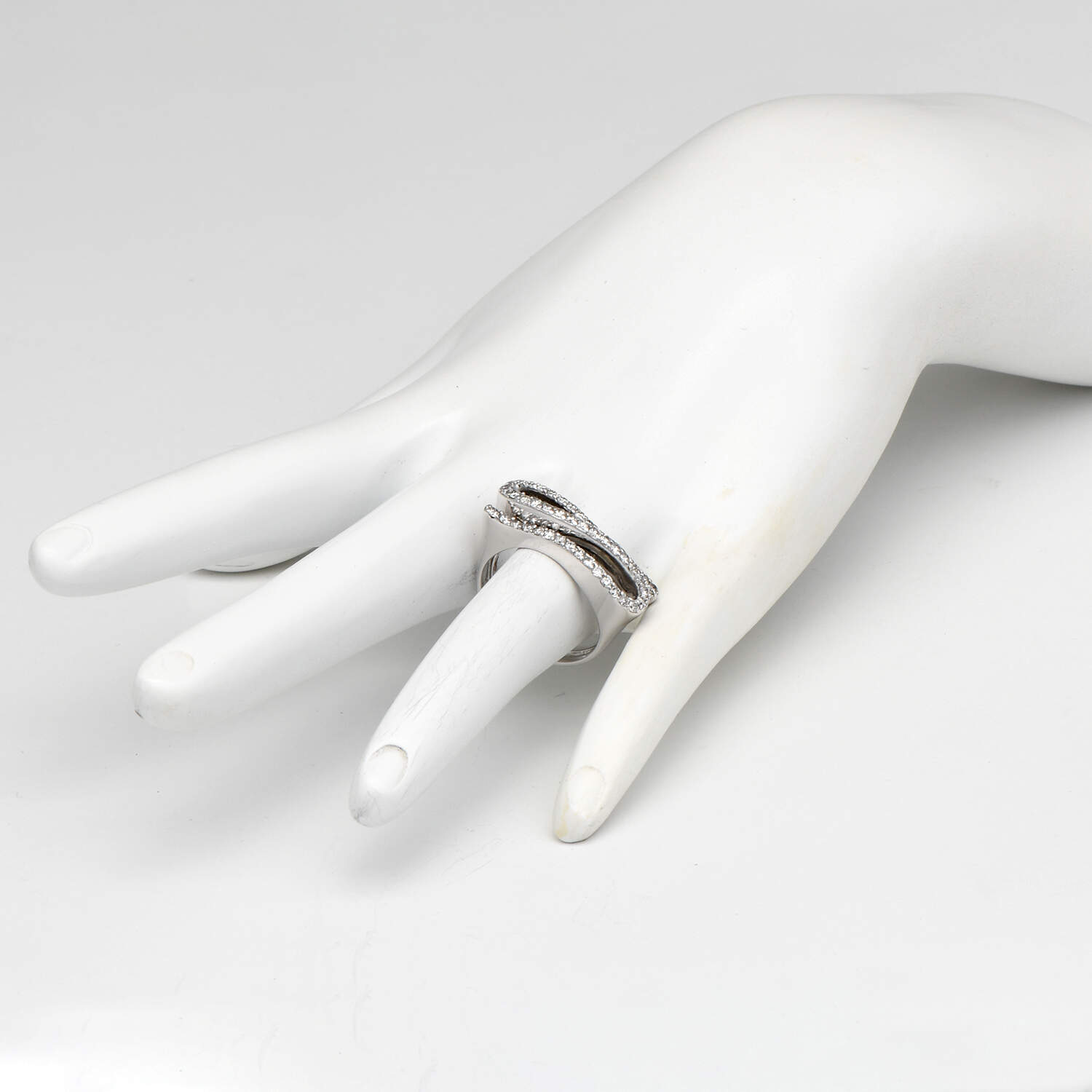 18KW Diamond (0.94) Pave Swirl Ring-6
