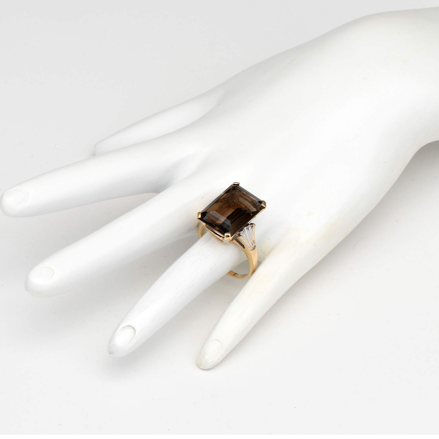 10KY Vintage Bold Smoky Quartz (11.25) Ring-6