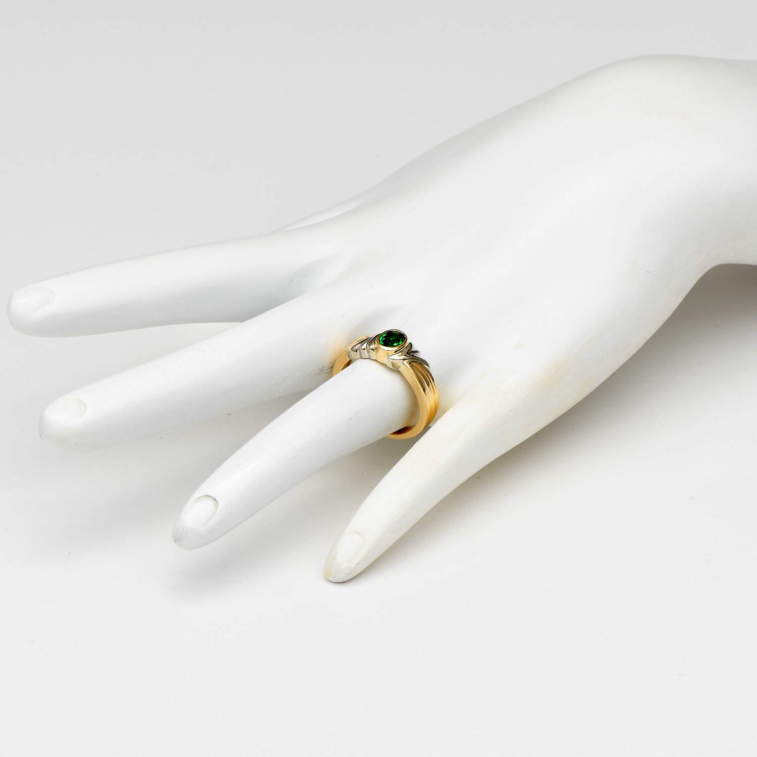 14KYW Tsavorite Garnet (0.48) Band Ring-6