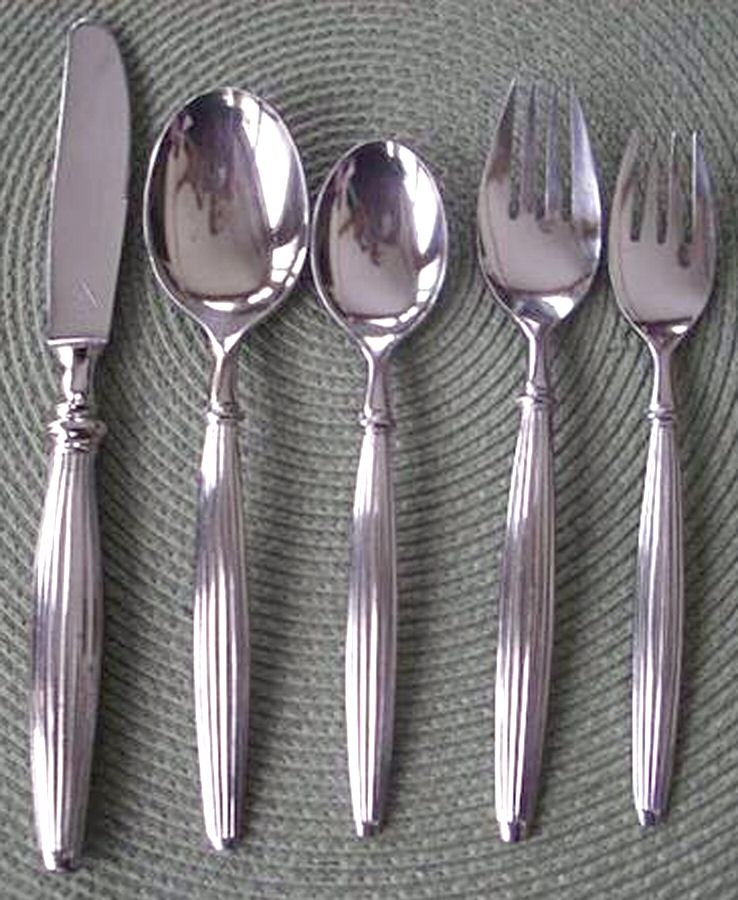 AEF8 (STAINLESS) Individual Salad Fork by Amere-1