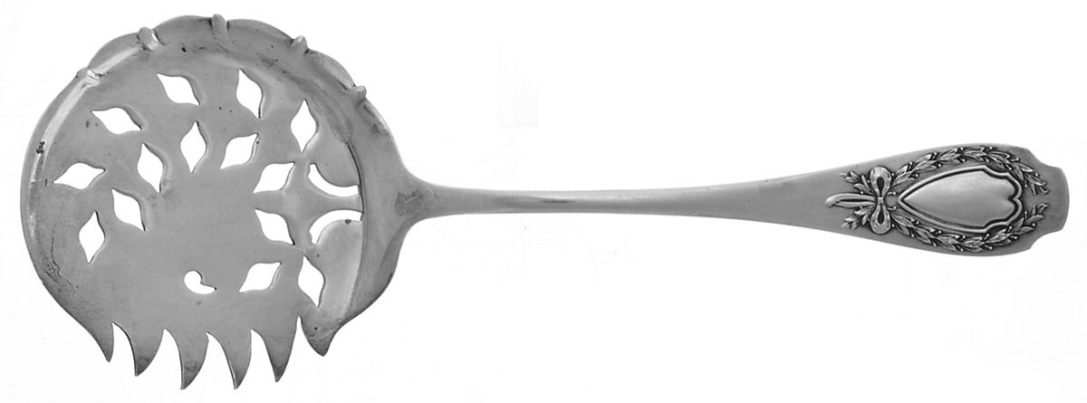 Apollo (Sterling, 1900) Small Cucumber-Tomato Server w/Saw Edge by Alvin-1