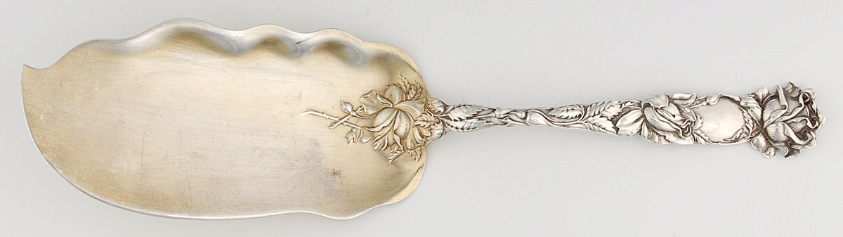 Bridal Rose (Sterling, 1903) Large Solid Fish Serving Knife by Alvin-1