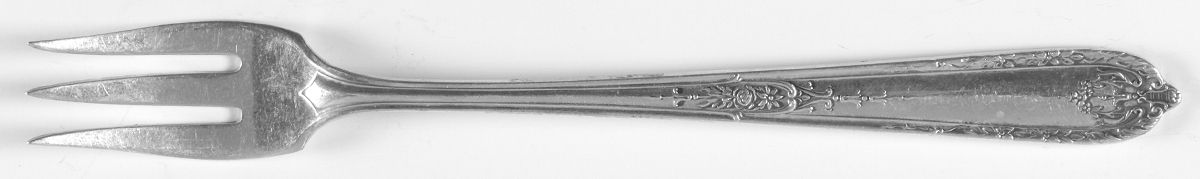 Della Robbia (Sterling, 1922, No Monograms) Cocktail/Seafood Fork by Alvin-1