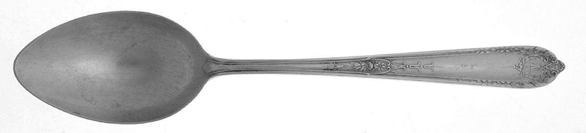 Della Robbia (Sterling, 1922, No Monograms) Dessert/Oval Soup Spoon by Alvin-1