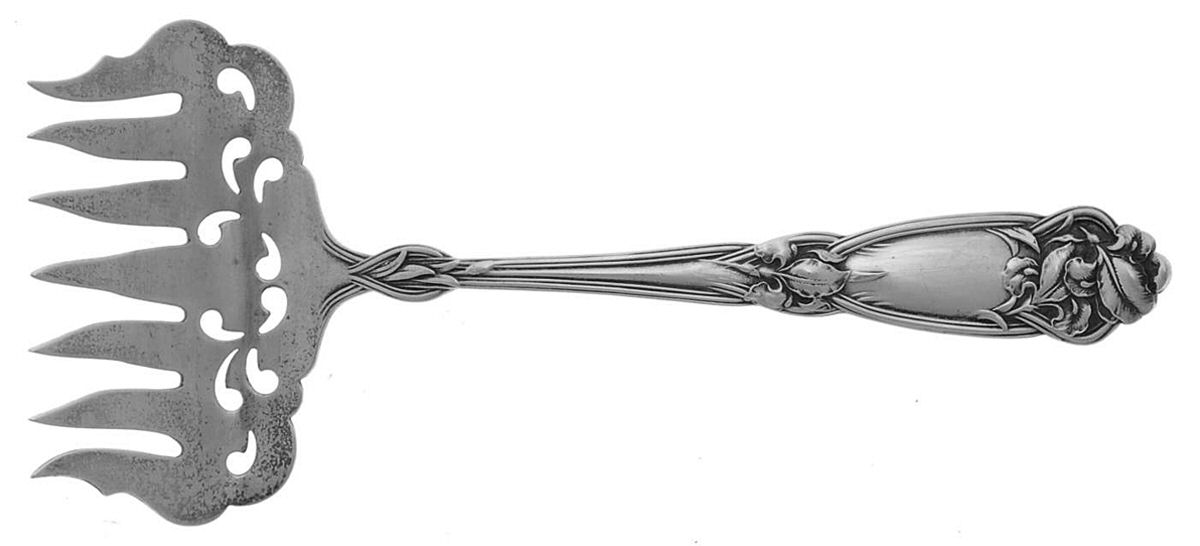 Fleur De Lis (Sterling, 1907) Large Solid Tined Sardine Serving Fork by Alvin-1