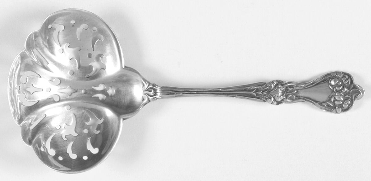 Majestic (Sterling, 1900, No Monograms) Large Confection Spoon by Alvin-1