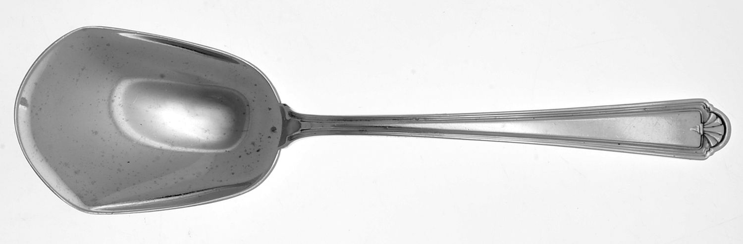 Modern Colonial (Sterling, 1928) Small Solid Berry/Casserole Spoon by Alvin-1
