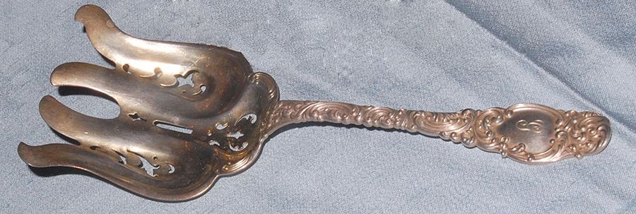 Monterey (Sterling, 1895) Large Solid Asparagus Serving Fork by Alvin-1