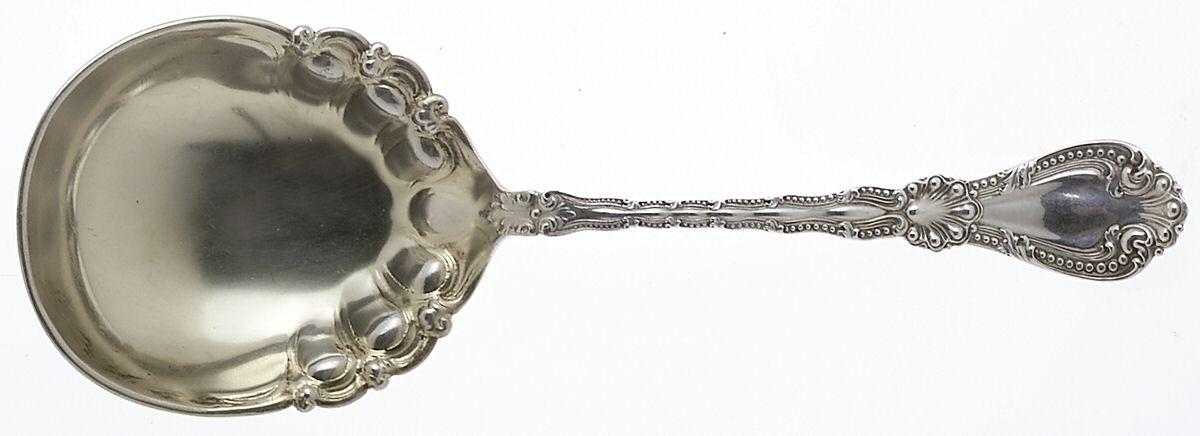 Orient (Sterling, 1910) Small Solid Berry/Casserole Spoon by Alvin-1
