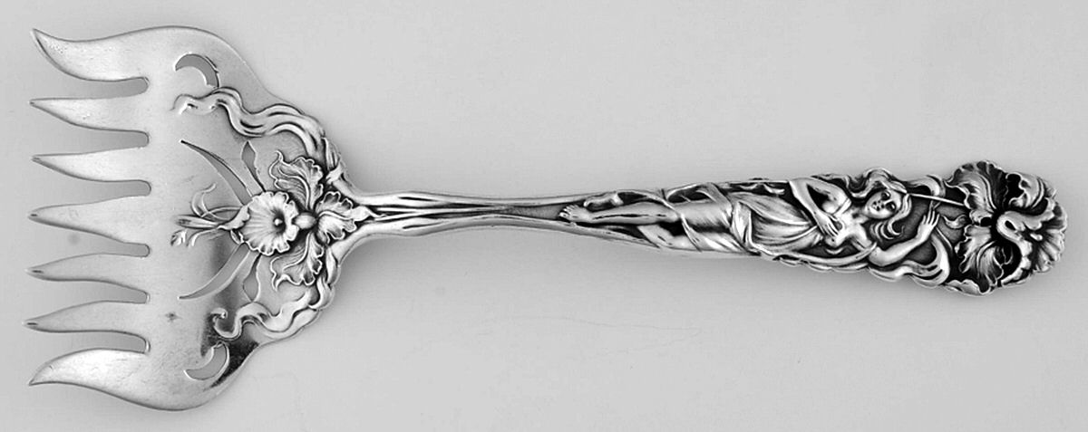Raphael (Sterling, 1902) Large Solid Tined Sardine Serving Fork by Alvin-1
