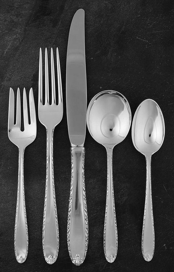 Southern Charm (Sterling, 1947) 5 Piece Dinner Size Setting by Alvin-1