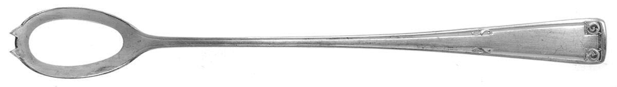 Victory (Silverplate, 1918) Pierced Bowl Long Handle Olive Spoon by Associated Silver-1