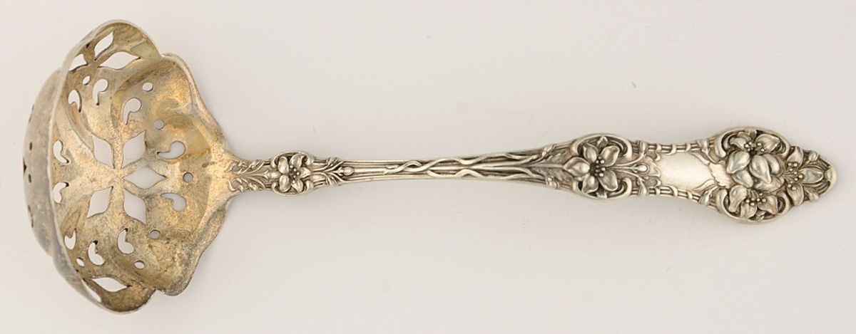 Orange Blossom Old(Sterling, No Monos, No Flr Bowl) Large Sugar Sifter by Alvin-1