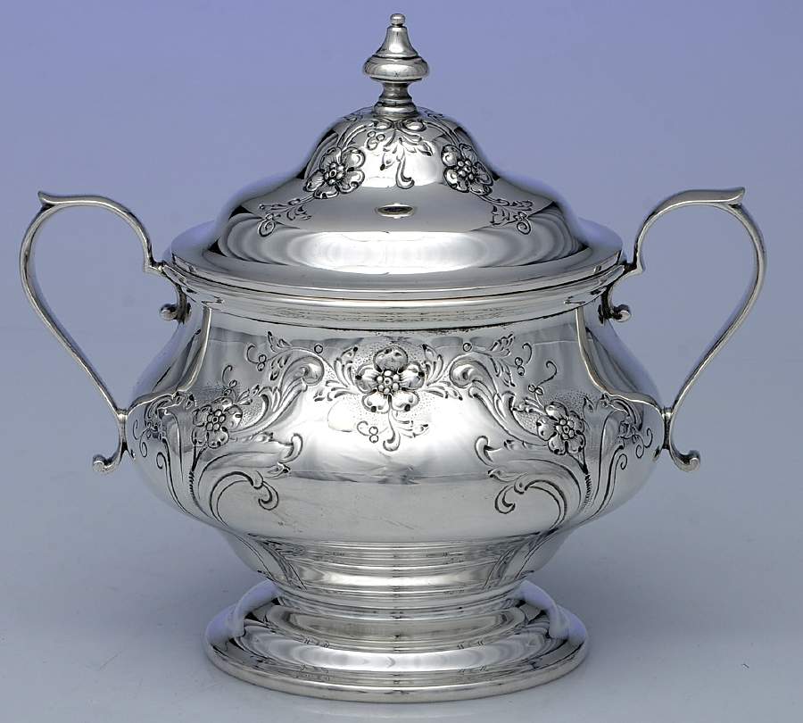 Chateau Rose (Sterling, 1940, Hollowware) Sugar Bowl & Lid by Alvin-1