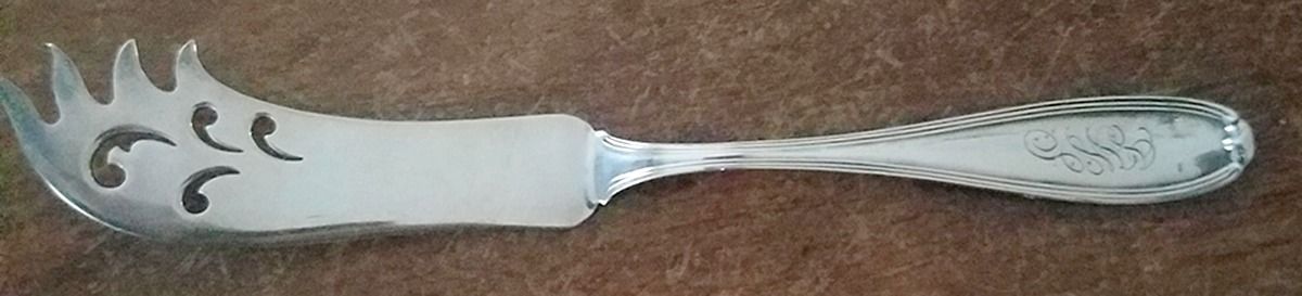 William Penn (Sterling, 1907) Solid Serving Cheese Knife by Alvin-1