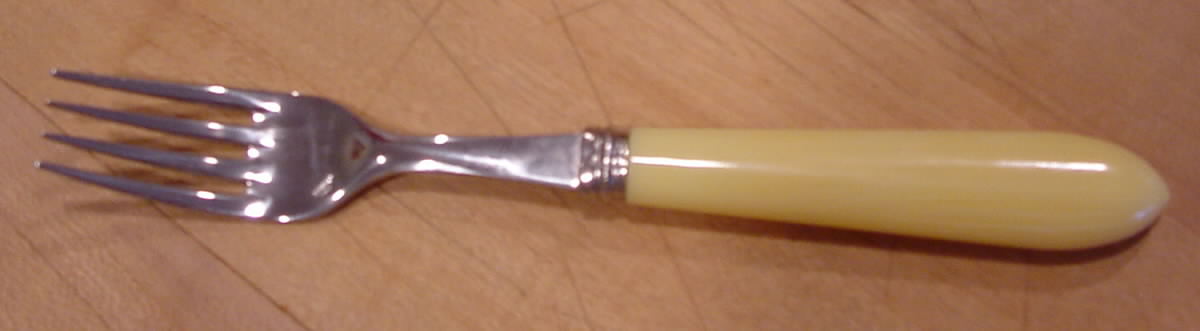 Cadix-Saffron (Silverplate) Fork by Alain Saint Joanis-1