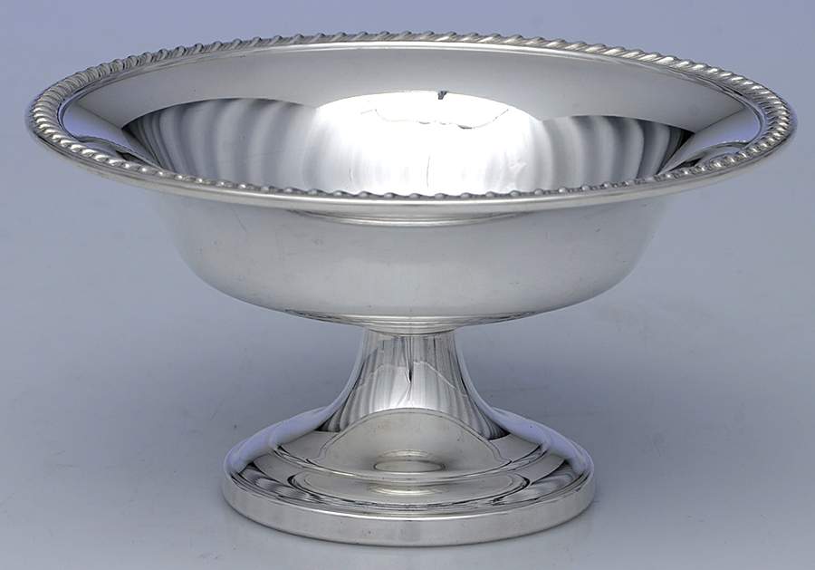 93 (Silverplate, Hollowware) Round Compote (Height X Width) by Art Silver -1