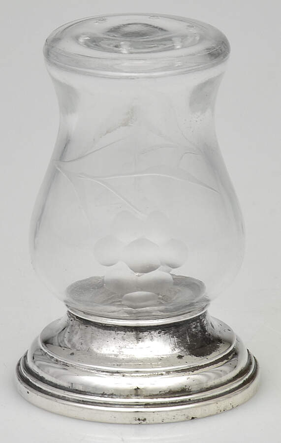S270 (Sterling, Hollowware) Crystal Pepper Shaker w/Sterling Base by Alvin-1