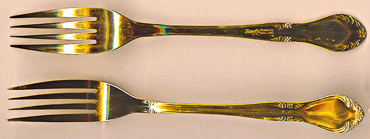 Afs32 (Gold Electroplate) Fork by Amefa-1