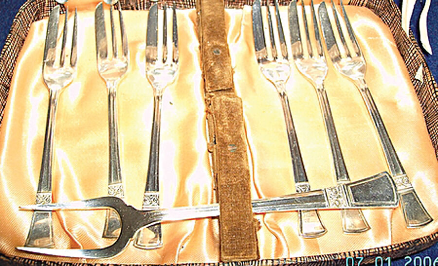 ANV2 (Silverplate) Individual Salad Fork by Angora Silverplate-1