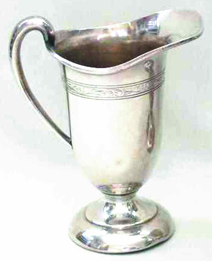500 (Silverplate Hollowware) Creamer by Art Silver -1