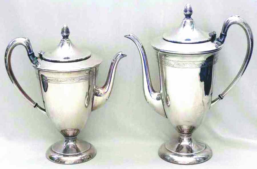 500 (Silverplate Hollowware) Teapot by Art Silver -1