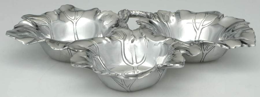 Grape (Aluminum, Hollowware) Divided Figural Serving Tray by Arthur Court-1