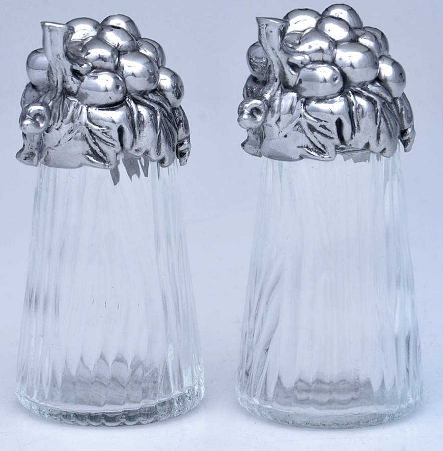 Grape (Aluminum, Hollowware) Salt & Pepper Set by Arthur Court-1