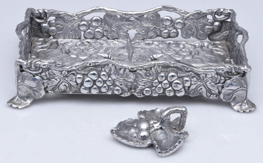 Grape (Aluminum, Hollowware) Rectangulare Napkin Holder with Weight by Arthur Court-1