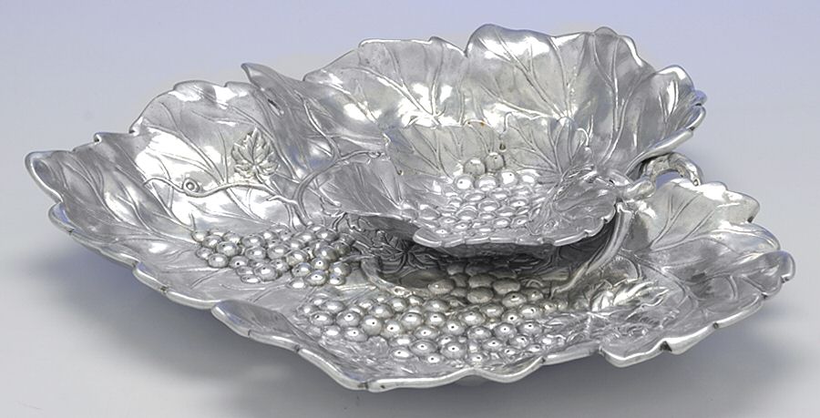 Grape (Aluminum, Hollowware) 2 Piece Chip & Dip Set by Arthur Court-1