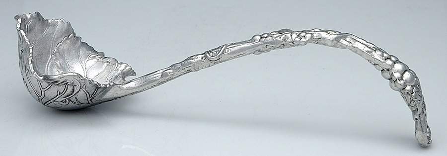 Grape (Aluminum, Hollowware) Punch Ladle Solid Piece by Arthur Court-1