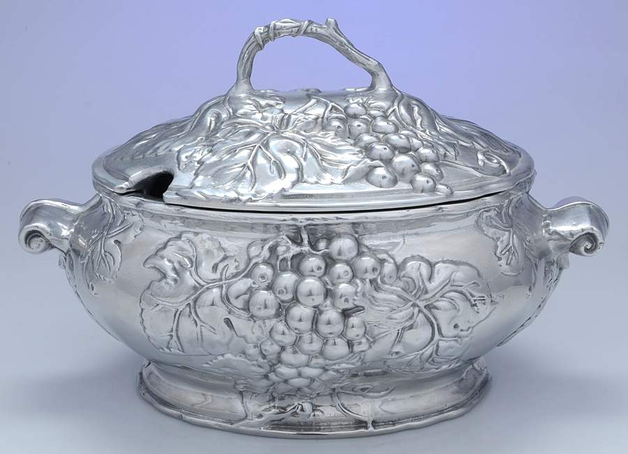 Grape (Aluminum, Hollowware) Tureen & Lid by Arthur Court-1