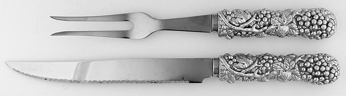 Grape (Aluminum, Hollowware) Large 2-Piece Roast Carving Set w/Stainless Blade by Arthur Court-1