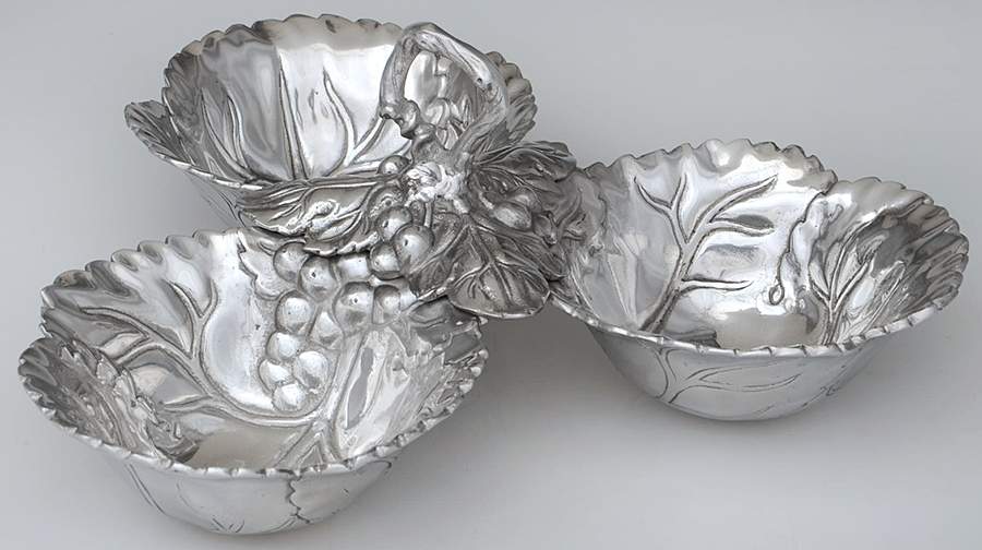Grape (Aluminum, Hollowware) 3 Part Relish by Arthur Court-1