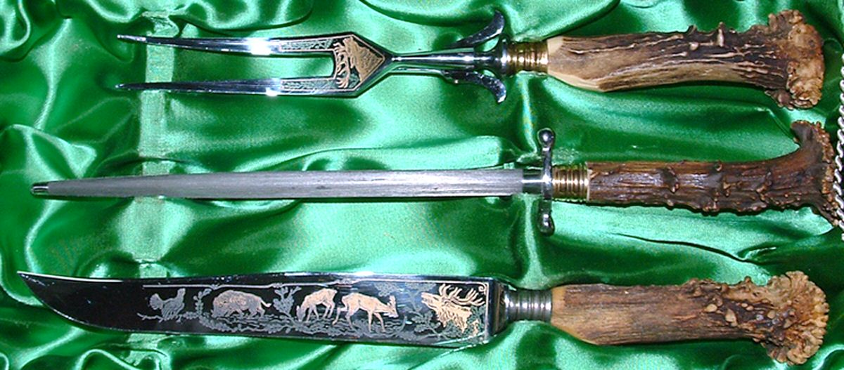 AJJ2 (Stainless) Large 3-Piece Roast Carving Set w/ Stainless Blade by Anton Wingen, Jr-1