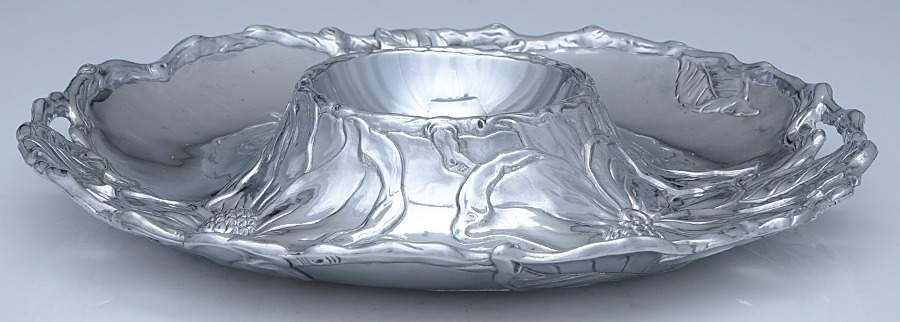 Magnolia (Aluminum, Hollowware) Large 1 Piece Chip & Dip Set by Arthur Court-1