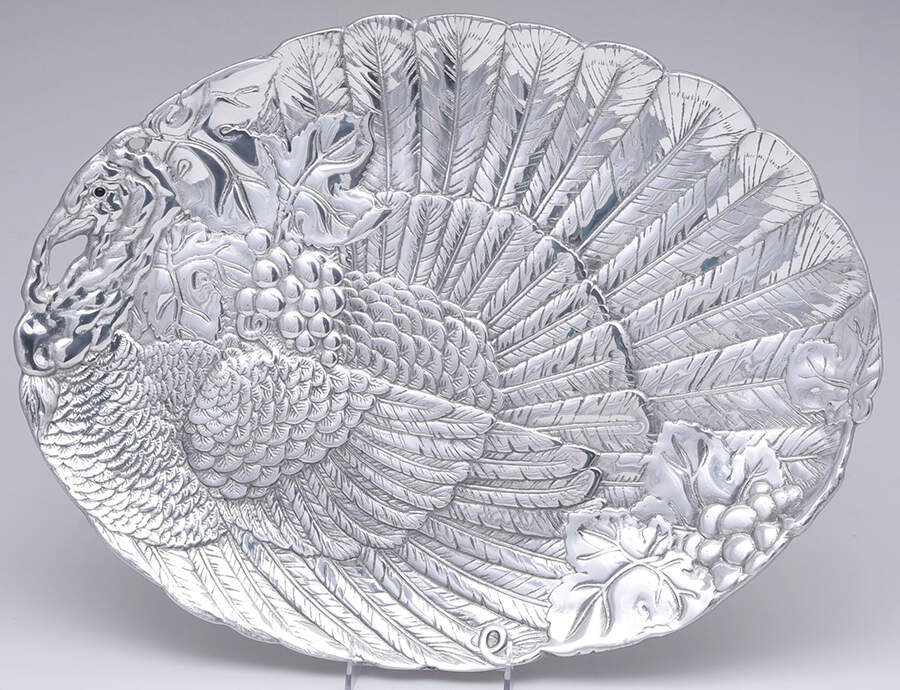 American Wilderness (Aluminum, Hollowware) 20" Oval Serving Platter by Arthur Court-1