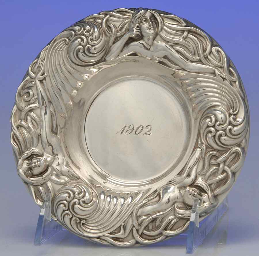 Raphael (Sterling, 1902, Hollowware) 6" Bon Bon Bowl by Alvin-1