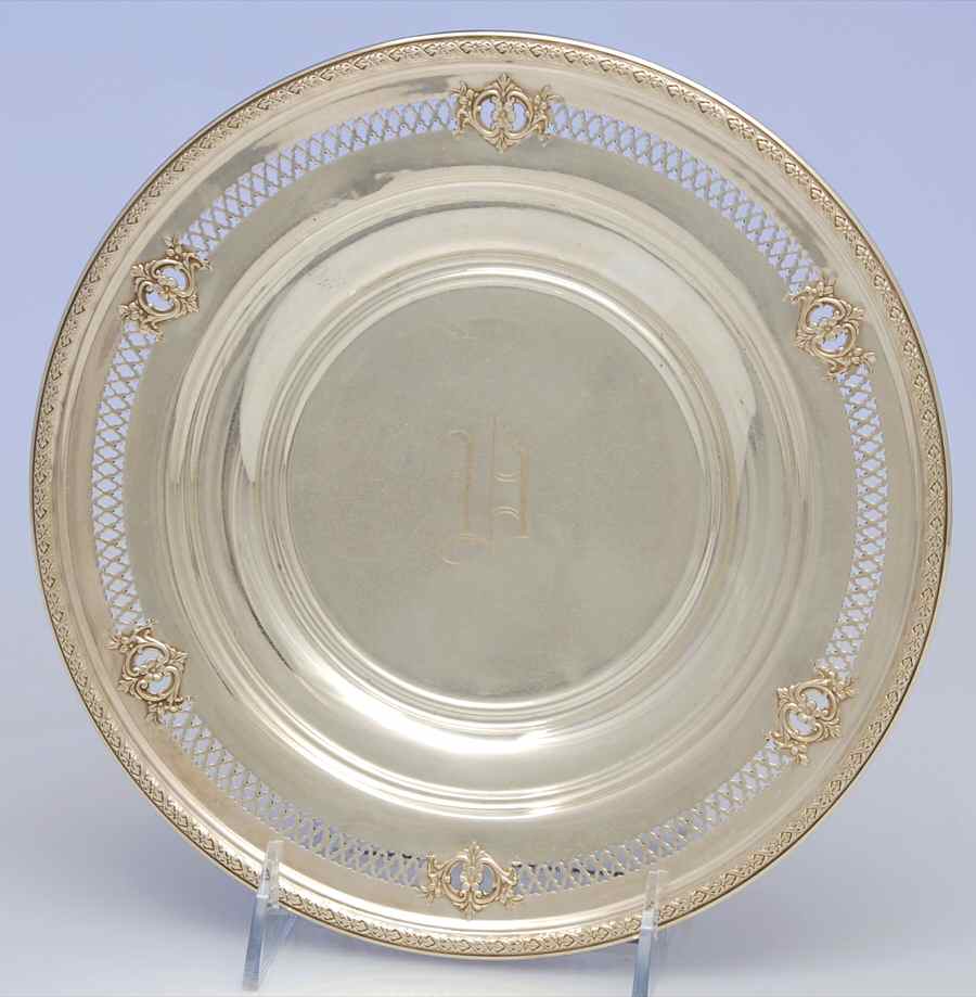 H66-3 (Sterling, Hollowware) 8" Sandwich Plate by Alvin-1